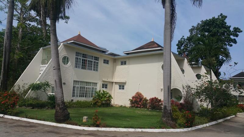 Foote Prints On The Sands Hotel Negril Exterior photo